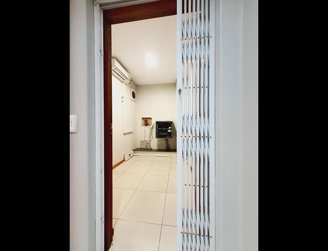 278M² OFFICE TO LET IN CARLSWALD